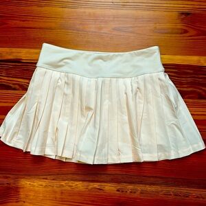 Cream Pleated Tennis Skirt Size Small